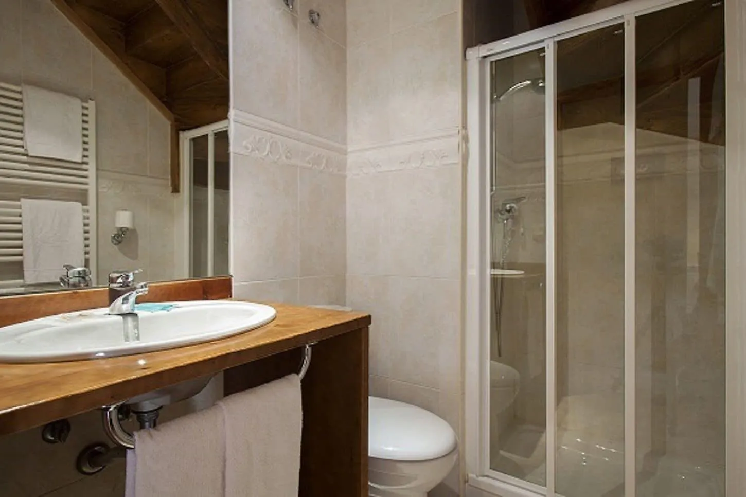 Eth Palai Aparthotel Vielha 3*,